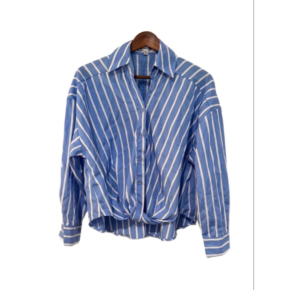 Roommates Button Down Shirt Womens M Blue White Striped Twist Front Excellent